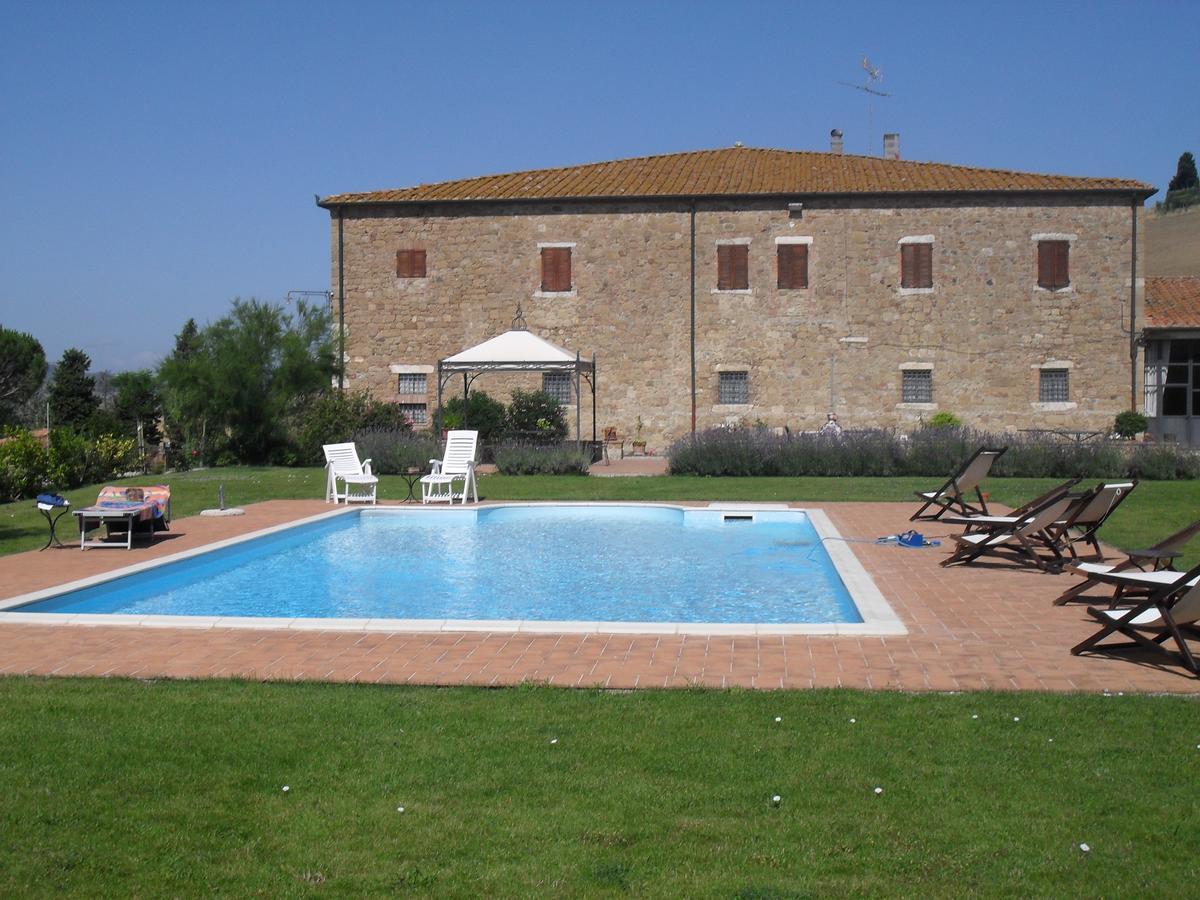 Le Checche Villa Pienza Luaran gambar